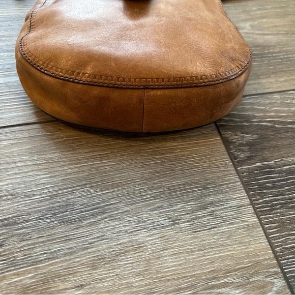 Fossil Vintage Leather Crossbody Purse “ Long Live Vintage “ - Picture 4 of 16